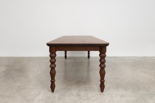 "Bead Legs Lite" Dining Table