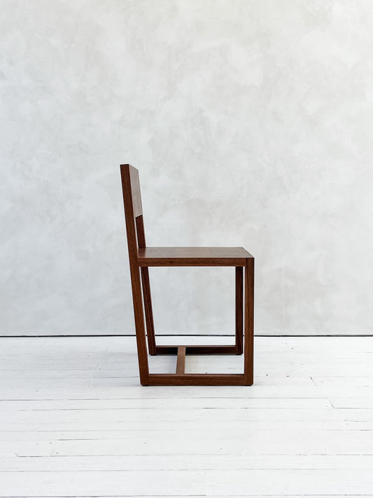 Otis Chair