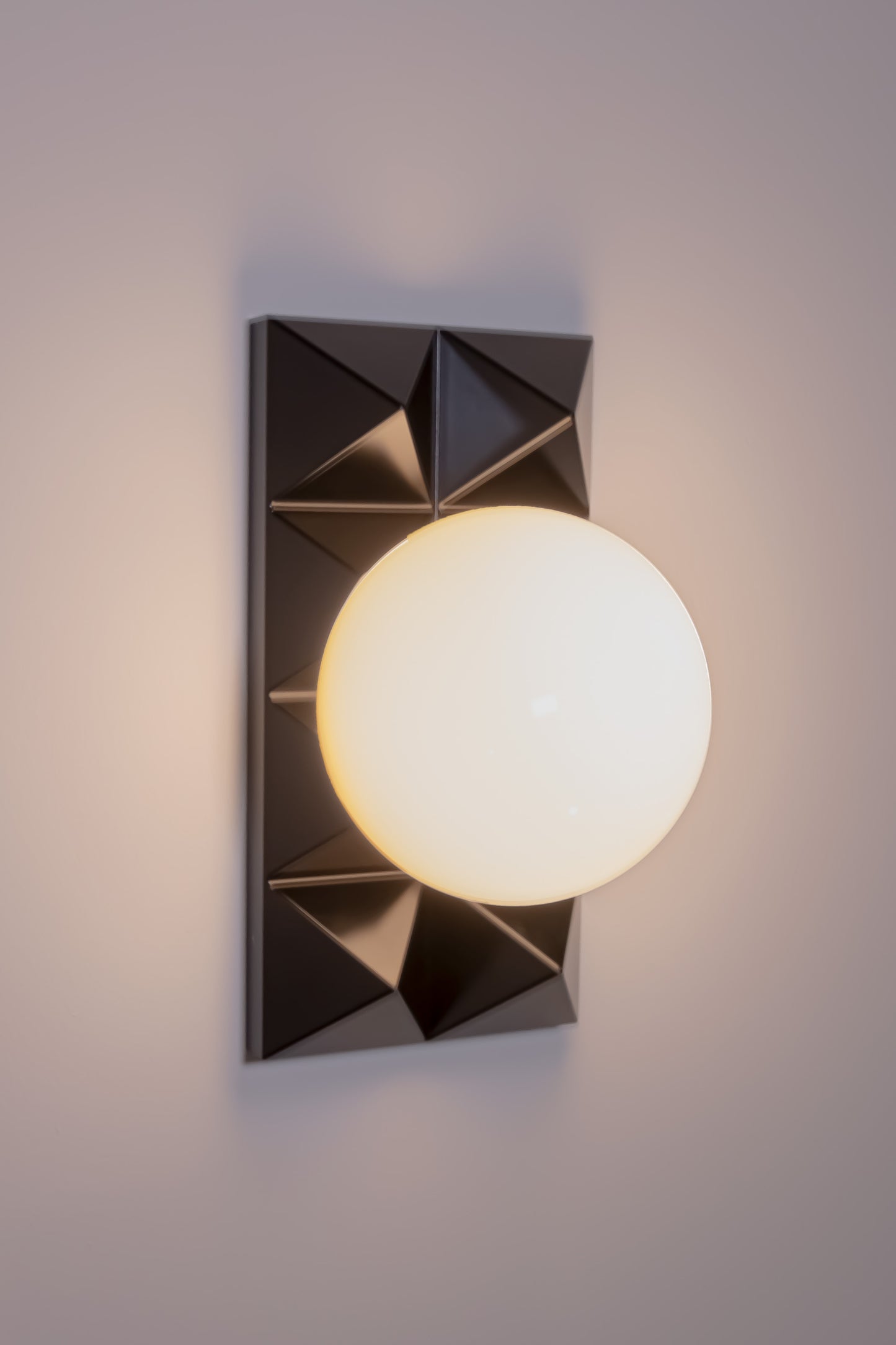 Conveluted Sconce 2 [Pointy Sconce]